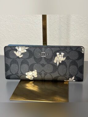 Coach Happy Dog Print Slim Wallet in Signature Canvas— Japan Release